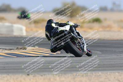 media/Jan-14-2024-SoCal Trackdays (Sun) [[2e55ec21a6]]/Turn 16 Set 1 (1115am)/